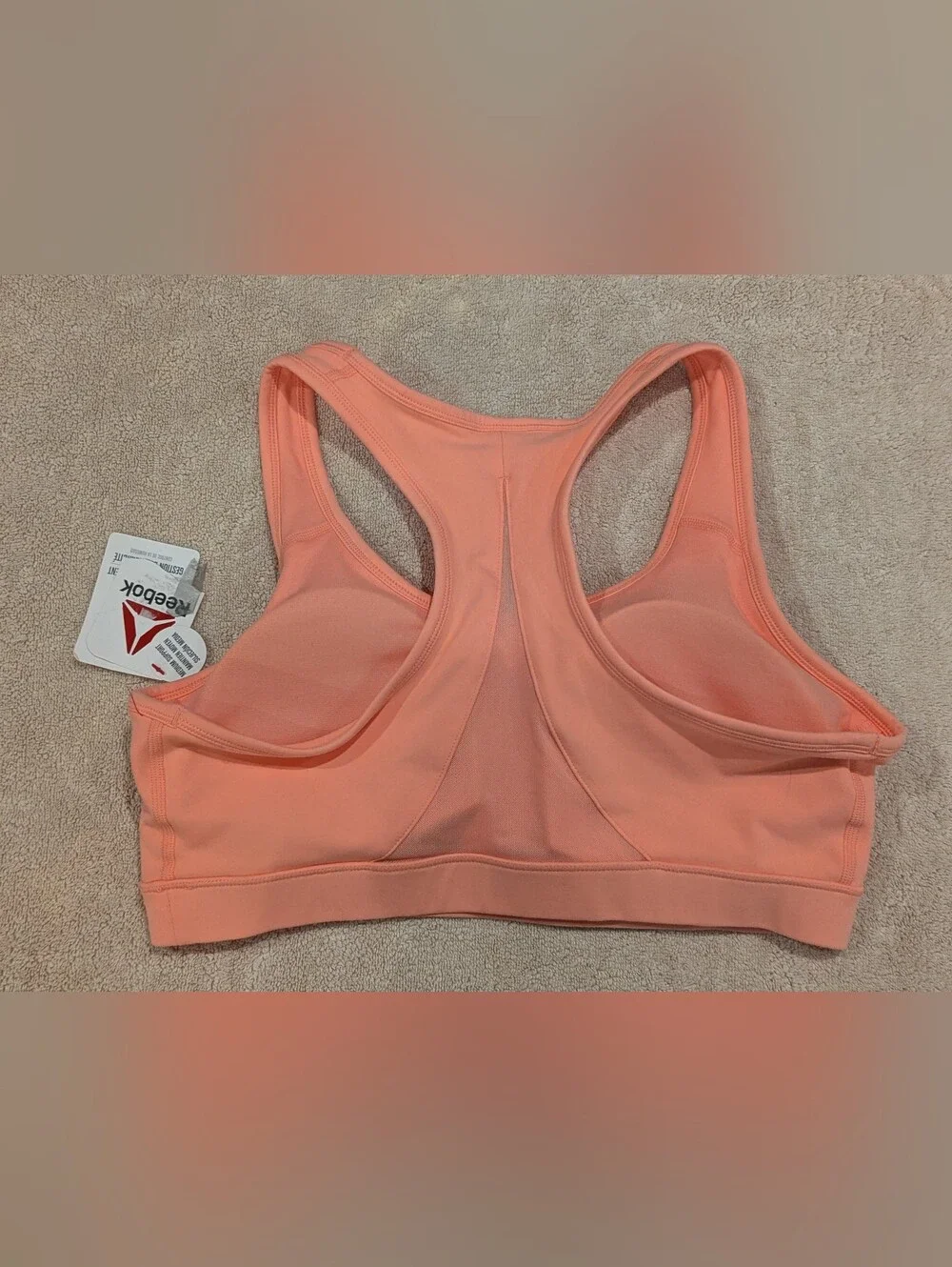 $15 Reebok Size L Peach Amber Stronger Medium Impact Sports Bra NWT Workout
